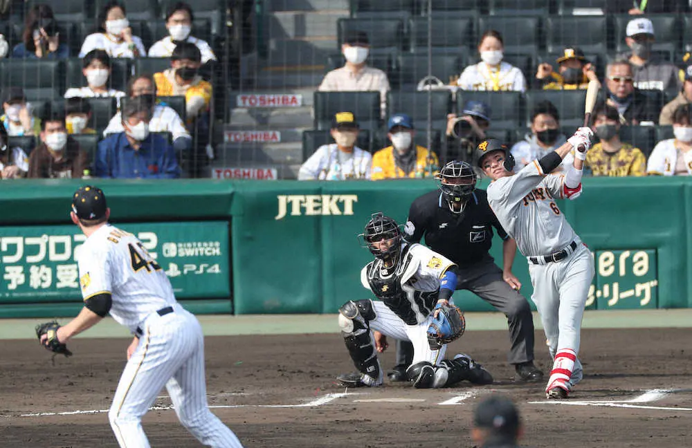【画像・写真】巨人・坂本　6連敗中のチームに貴重な先制犠飛　5回零封の新人・赤星へ1点届ける
