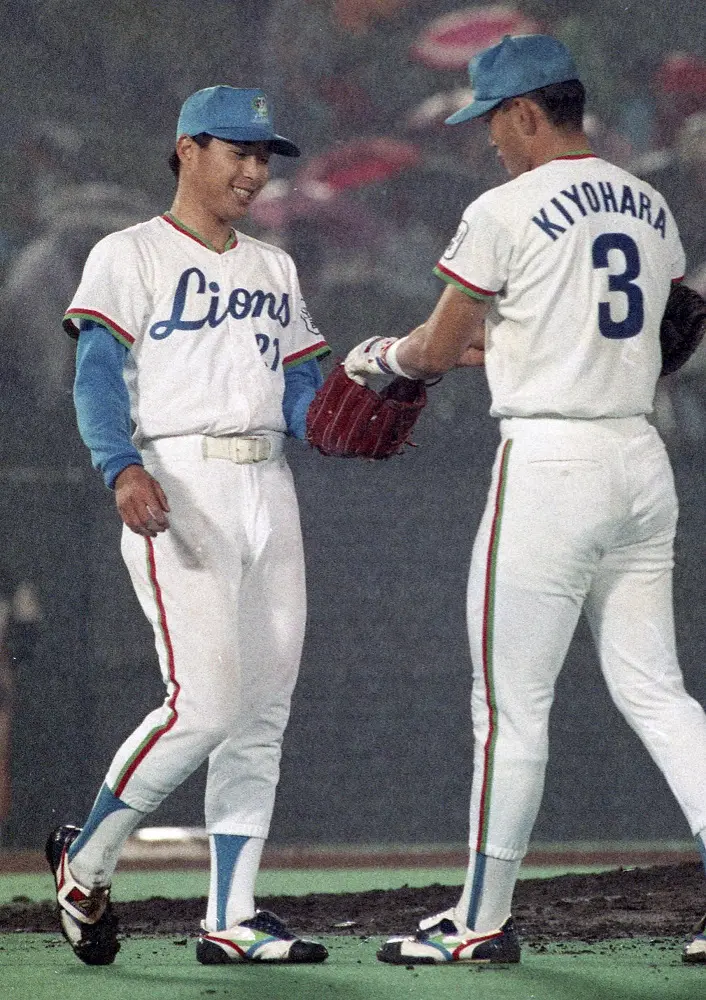 【画像・写真】【センバツの記憶1985年・後編】準決勝で清原を泣かせ、決勝では本塁打を放ち初出場初V導いた渡辺智男