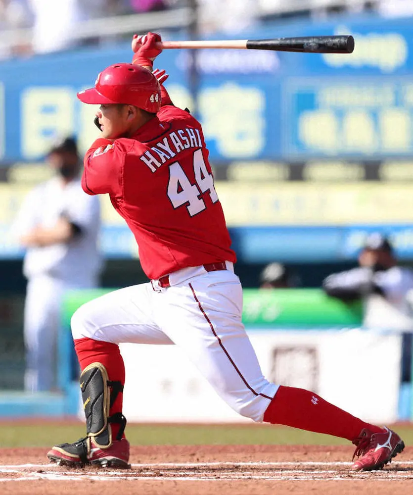 広島 林 逆襲のオープン戦初打点 結果出してアピールするだけ 三塁争いライバルの坂倉に負けん スポニチ Sponichi Annex 野球