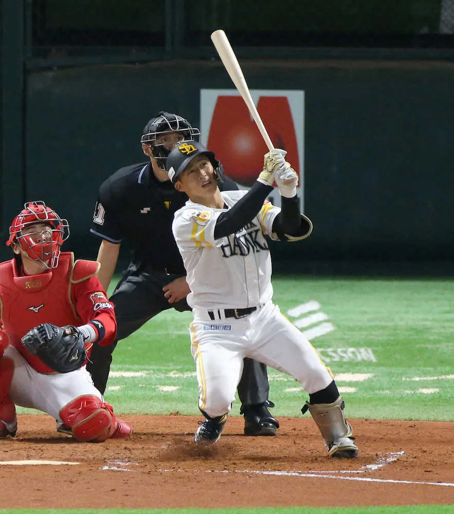 【画像・写真】ソフトバンク　野村勇VS松田　仁義なき開幕三塁バトル、ともにバットで猛アピール！決着は20日広島戦へ
