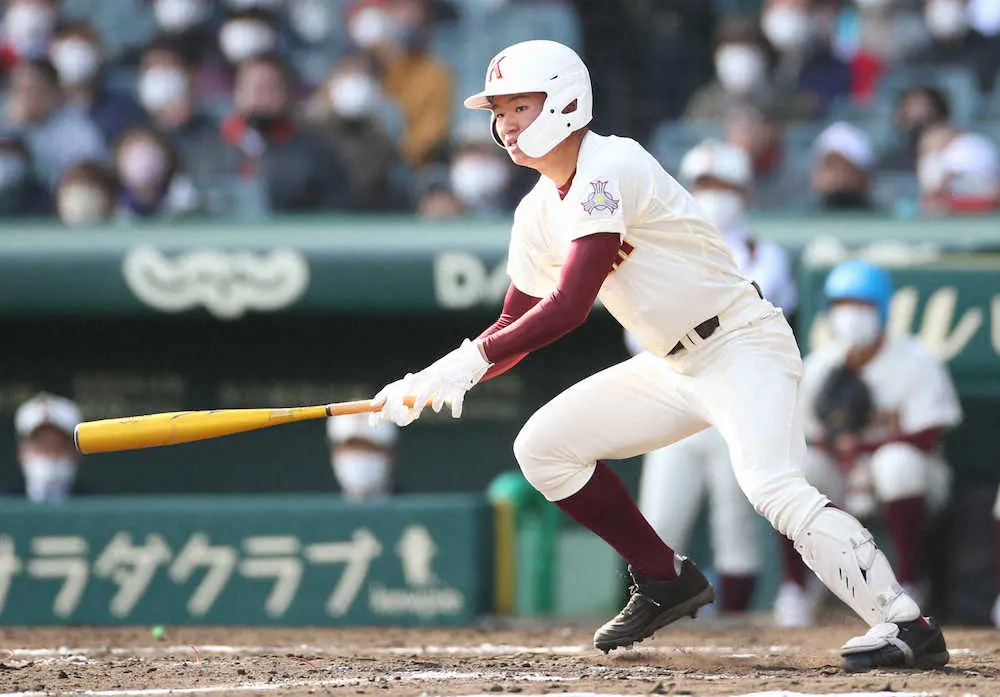 【画像・写真】高知　5回無失点好投＆先制打の山下　先輩の阪神・森木も経験ない聖地に「緊張」も「のっていけた」