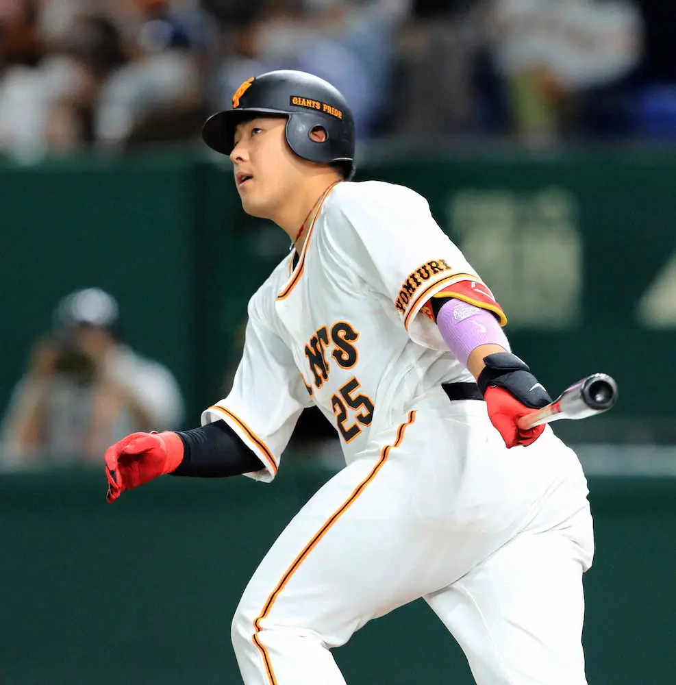 【画像・写真】巨人・岡本和　技あり弾！OP戦トップ6号　打線は7安打1得点…原監督「一人じゃ勝てない」