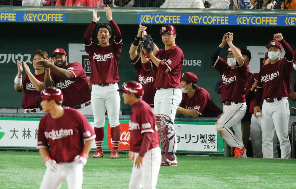 【画像・写真】オープン戦首位の楽天　3分けを挟んで8連勝でフィニッシュ　石井監督「やるべきことやってくれた」