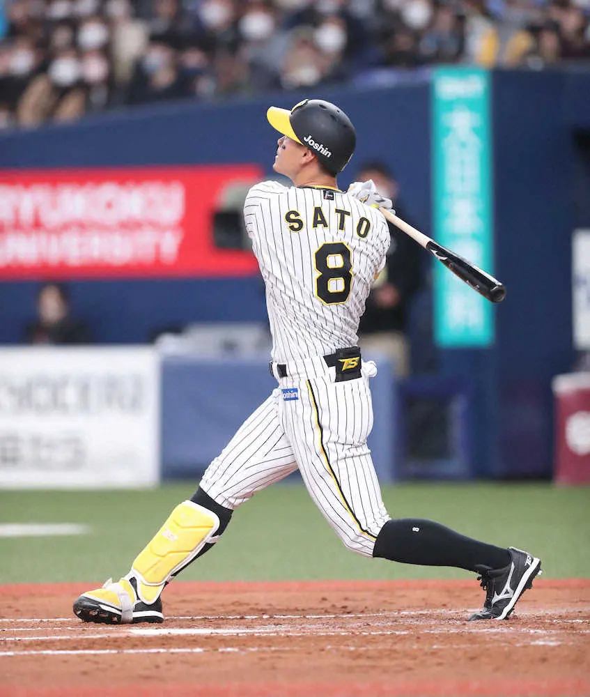 【画像・写真】阪神・佐藤輝の本塁打王獲得時の経済効果は「94億円」!　関大の宮本名誉教授が試算