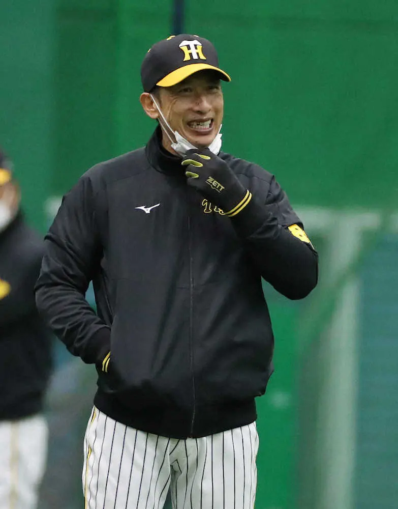 【画像・写真】【阪神・矢野監督　独占インタビュー（上）】最後の日は日本一で　選手たちがフラッグを持つ景色が見たい