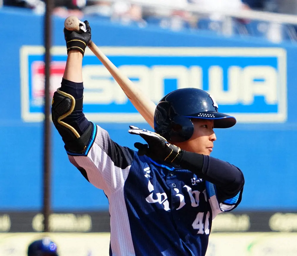 【画像・写真】西武の開幕1番は鈴木が確実　辻監督「平石コーチが手塩にかけてた」　OP戦2位の打率・333