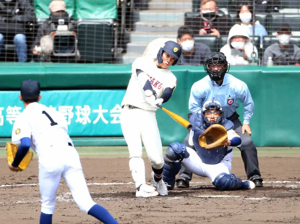 【画像・写真】浦和学院・金田が公式戦初本塁打　プロ注目の二刀流、投げては1回完全