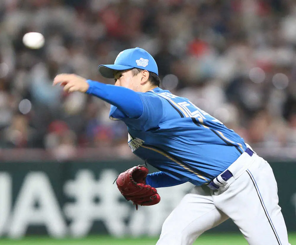 【画像・写真】日本ハム・根本がプロ初登板　1回無失点に「開幕戦で投げられたのはいい経験」