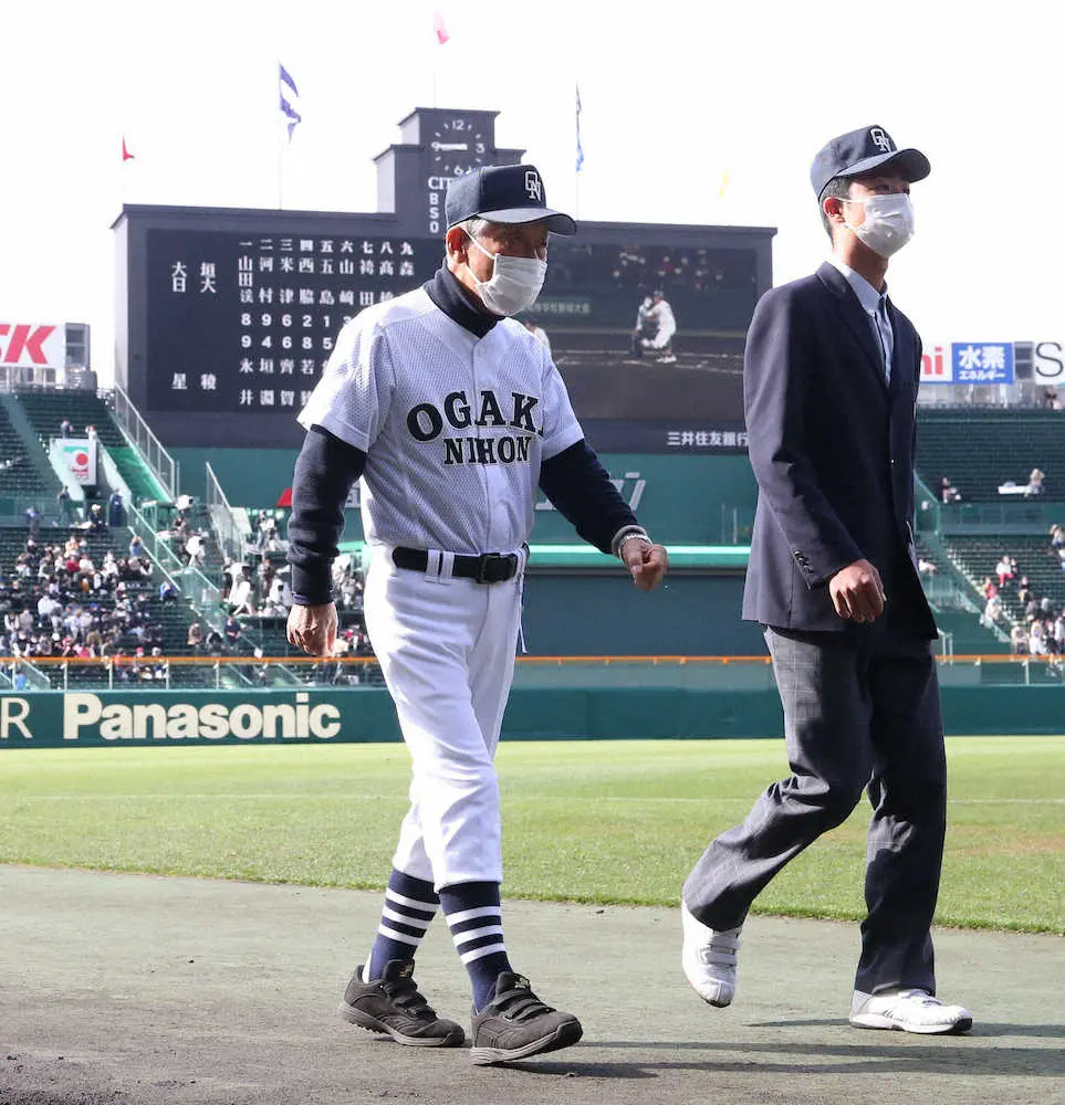 【画像・写真】大垣日大・阪口監督　甲子園40勝目ならず「投打ともに力を出せなかった。残念です」