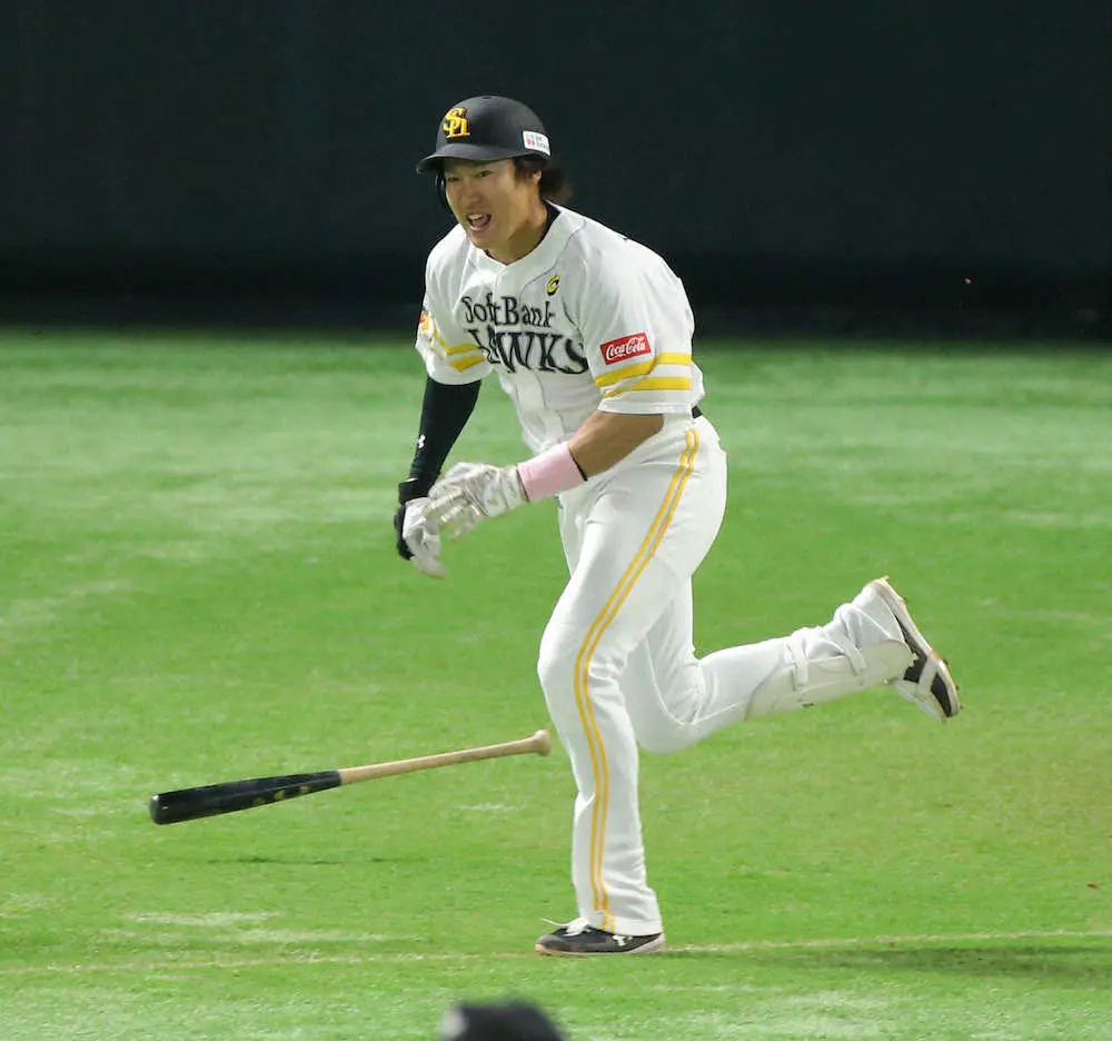 【画像・写真】ソフトバンク　ギータV撃!!グラ、栗原続いた!!3連打5得点で新庄ビッグボス粉砕