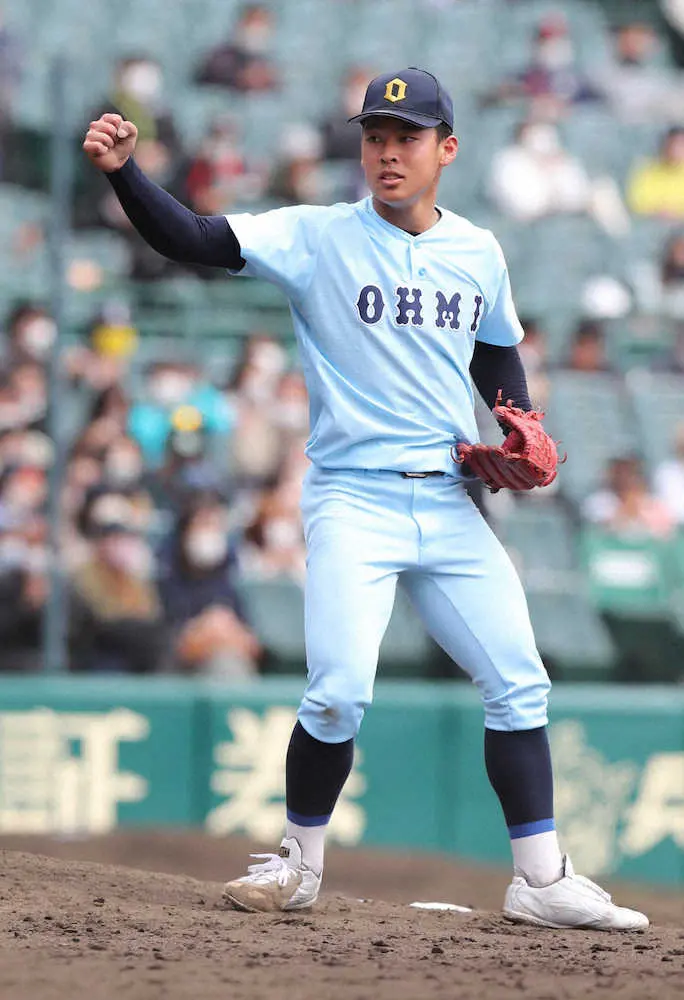 【画像・写真】近江が滋賀県勢初の選抜4強　3試合連続完投、計379球の山田「甲子園は成長させてくれる舞台」