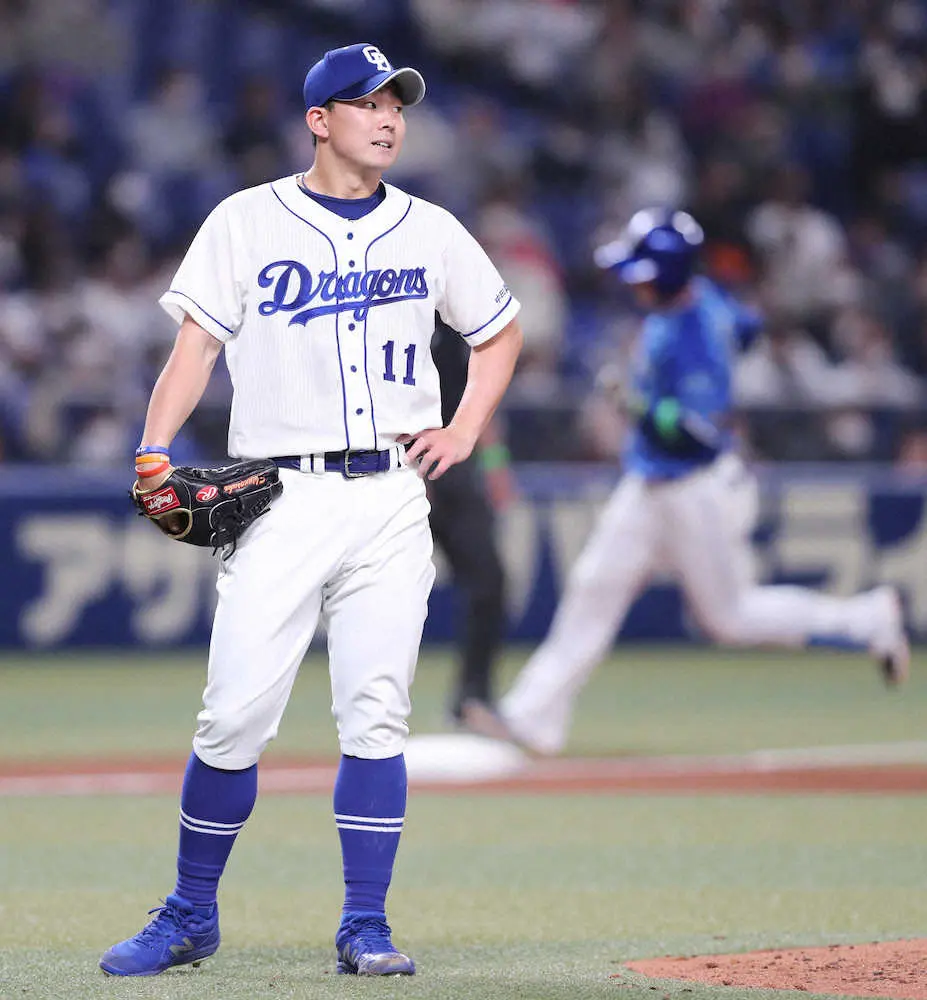 【画像・写真】中日・小笠原　7回3失点の粘投実らず、牧の決勝弾を反省　立浪監督「7回3点は投手の責任ではない」