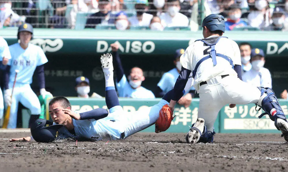 【画像・写真】近江　延長11回サヨナラ勝ち！8番・大橋が劇的3ラン、代替校＆滋賀県勢初の選抜決勝進出