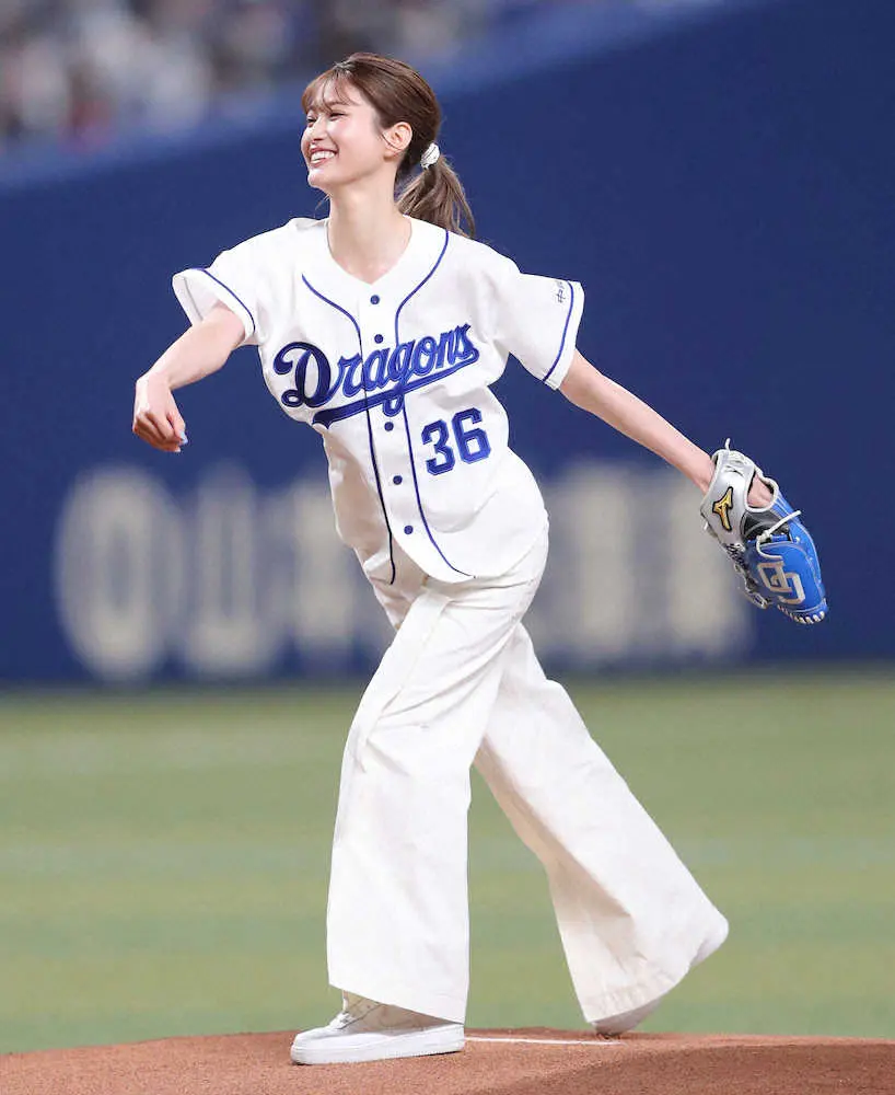 【画像・写真】愛知出身めるる　ノーバン始球式ならずも「盛り上がってくれて楽しかった」、中日本拠地開幕戦に登場