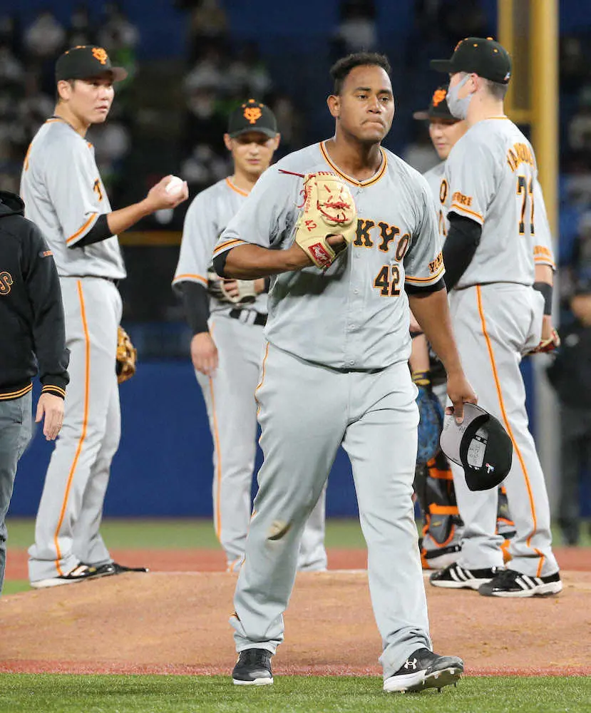 【画像・写真】巨人・メルセデス　今季初登板初先発で6回途中2安打無失点好投　勝利投手の権利を得て降板