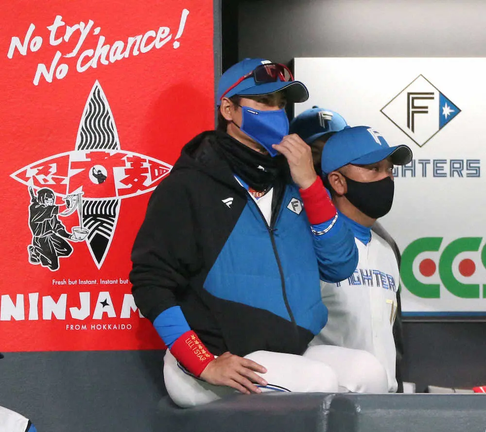 【画像・写真】神対応の新庄BIGBOSS　開幕5連敗で試合後初の取材対応なし　球団広報通じて「明日！明日！」