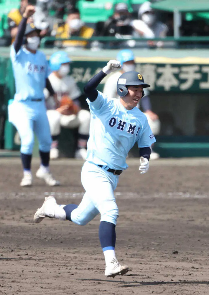 【画像・写真】近江・大橋　選抜史上初8番打者がサヨナラ弾「山田のためにも何とかしたかった」