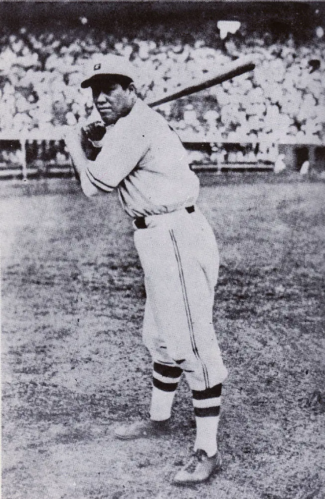 【画像・写真】坂本1号で4連勝!巨人首位タイ浮上　「洲崎の決戦」復刻ユニ…同じ右打者の主将・中島治康に重なる活躍