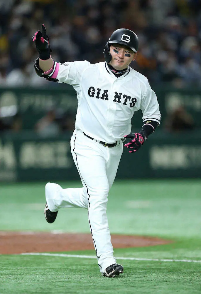 【画像・写真】巨人・丸が勝ち越し2号！セ打率トップ、恐怖の6番がこの日も大仕事「初球からしっかり」山崎伊1勝へ一丸