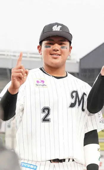 【画像・写真】ロッテ・松川「寒いっすね」初の北海道上陸、ビッグボス采配封じは「映像見ながら」イメージ