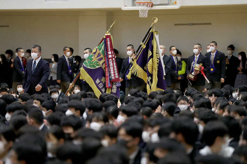 【画像・写真】大阪桐蔭がセンバツ優勝報告会　西谷監督「夏の頂上目指して」