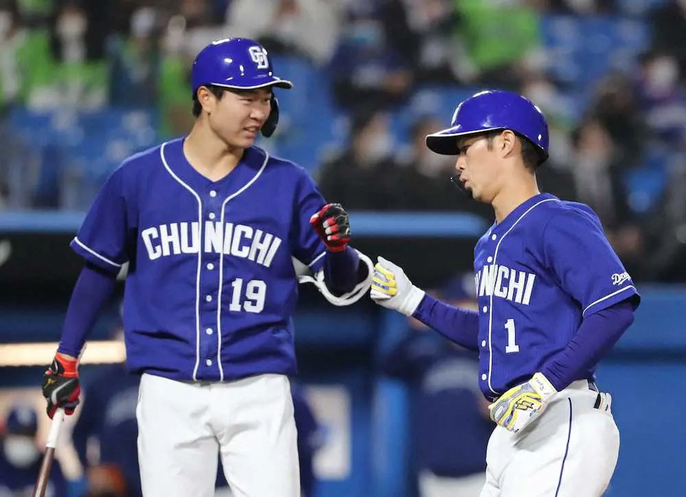 【画像・写真】中日・高橋宏　投げても打っても初体験!　6回3失点でプロ初勝利&初ヒットは逆転適時打