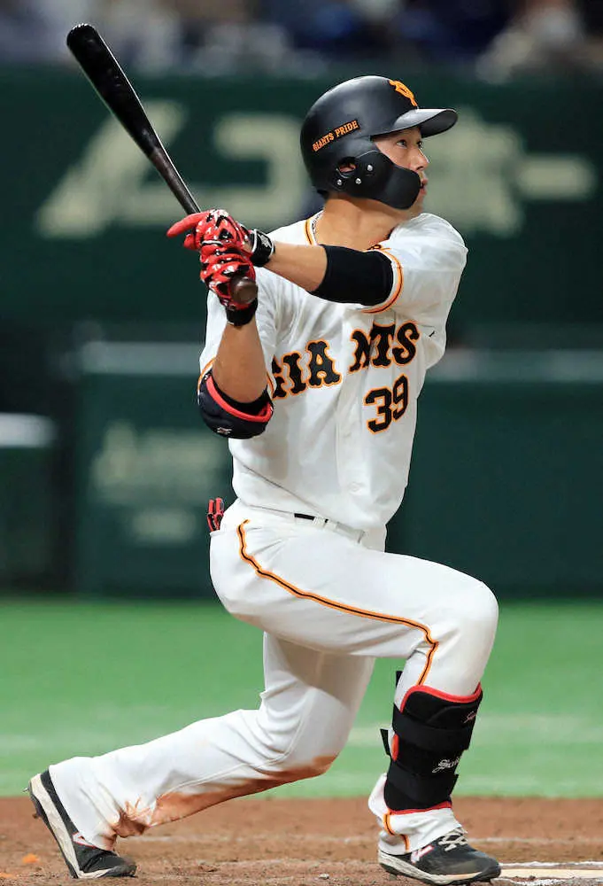 【画像・写真】巨人が今季初サヨナラ勝ち！延長10回、プロ14年目・立岡の今季初安打がプロ初サヨナラ弾　大勢は初勝利