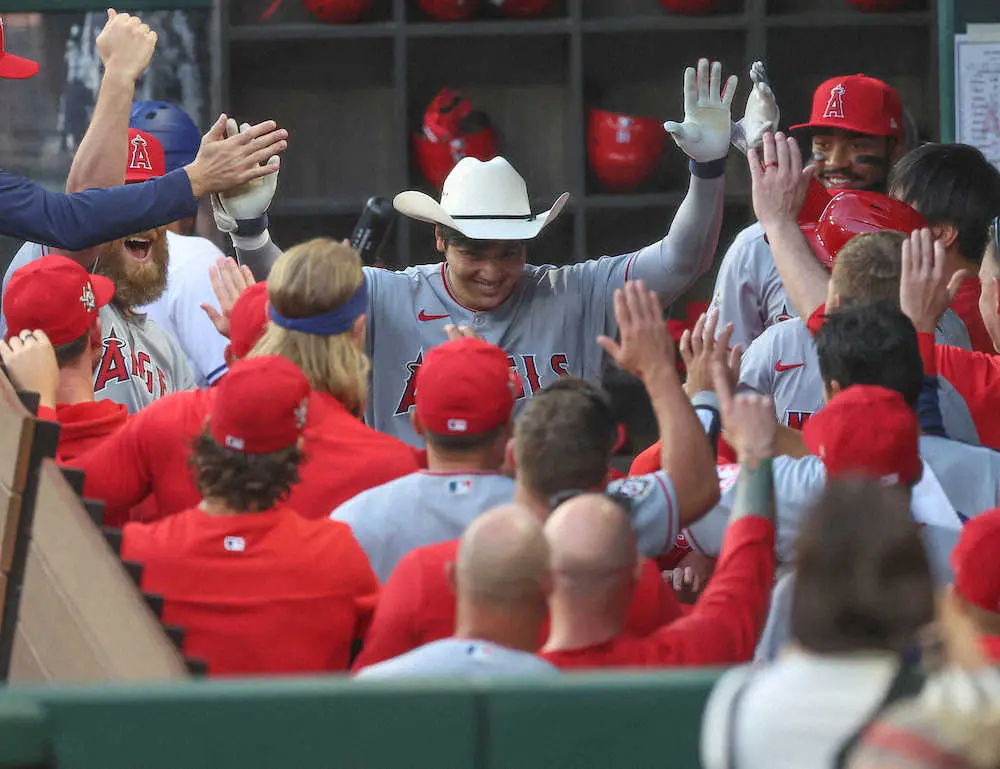 【画像・写真】大谷翔平　待望の今季初アーチ出た！初球を先頭打者弾！　自己最長の31打席目、右腕から一発