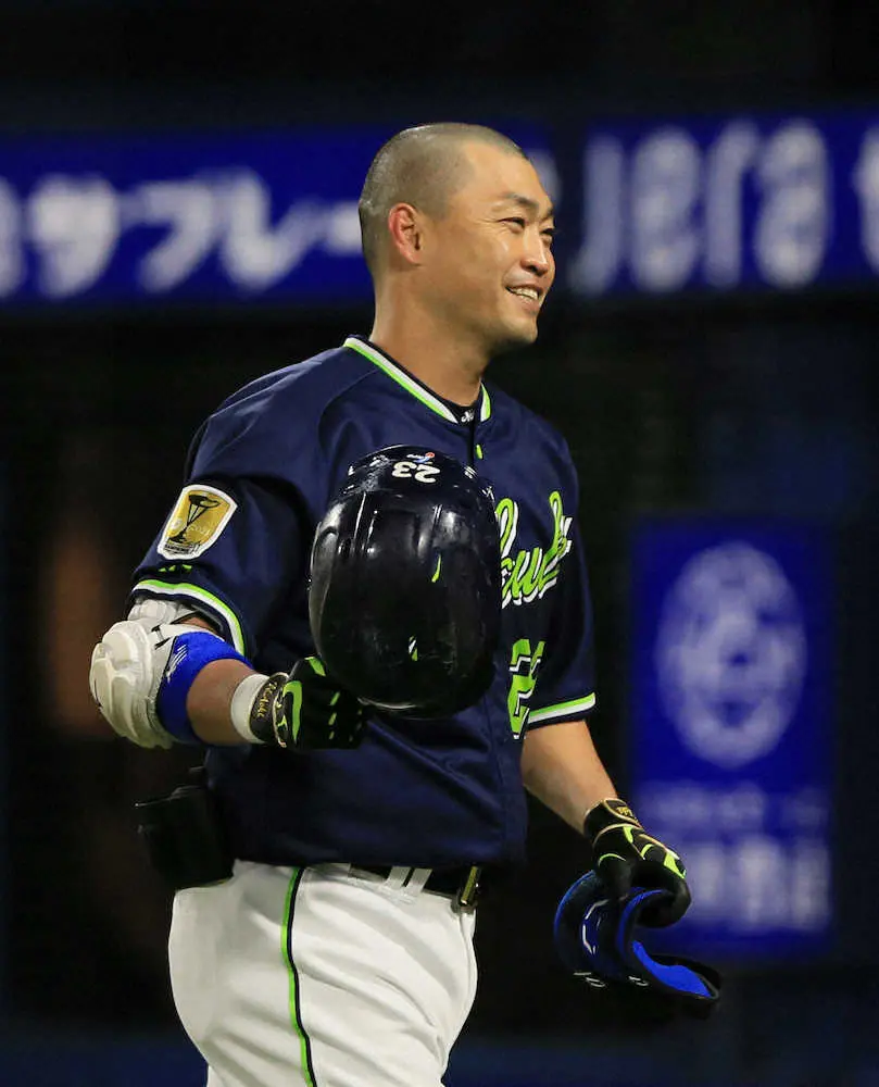 【画像・写真】ヤクルト・青木19打席ぶり安打　丸刈りで気分一新！高津監督「グラウンドに立っているだけで刺激」