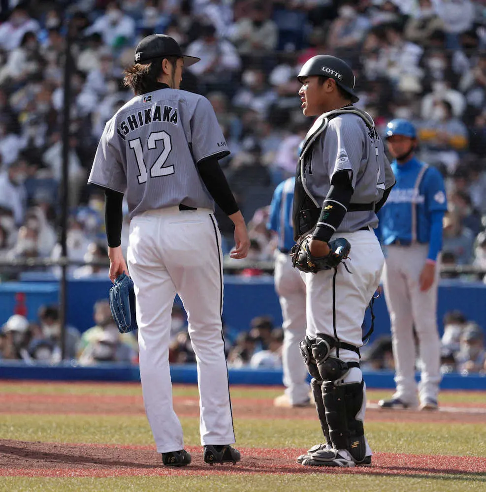 【画像・写真】ロッテ・石川　まさかの大乱調　5回途中11安打6失点