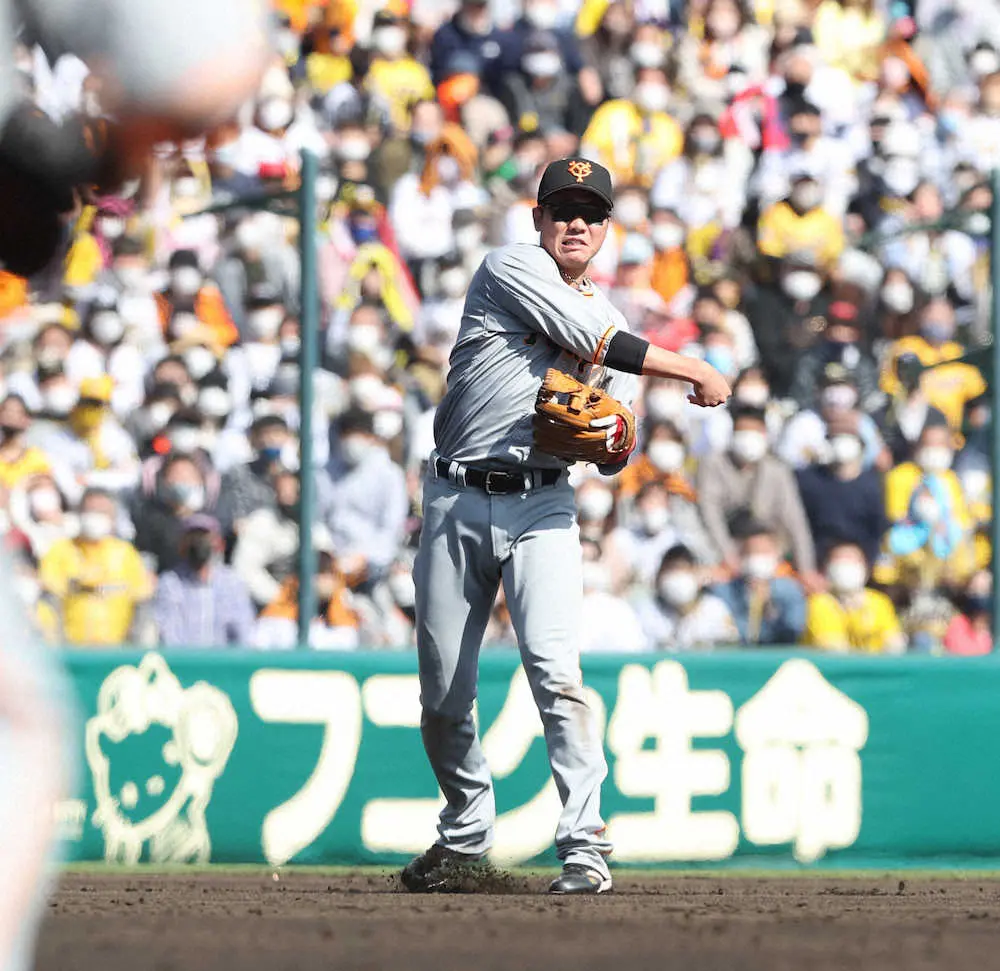 【画像・写真】巨人まさか！　阪神に連敗、今月3度目の同一カード負け越し　名手・坂本の2試合連続失策が決勝点
