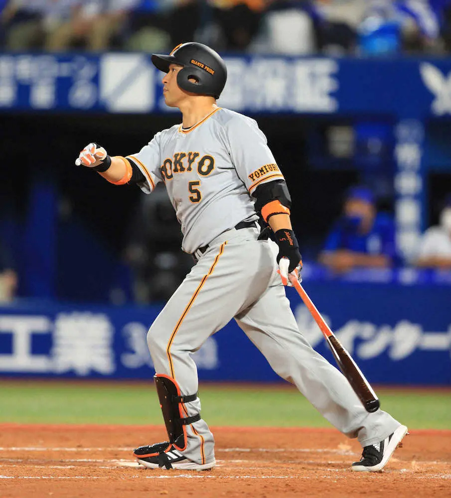 【画像・写真】巨人・中島が豪快満弾！自身5年ぶり8本目　球団史上最年長更新する39歳8カ月