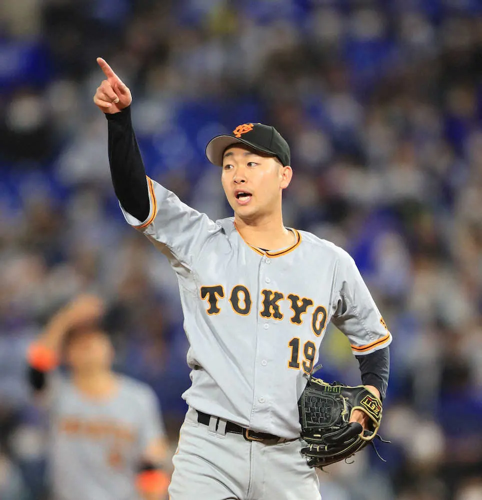 【画像・写真】巨人・山崎伊織　またもバットで自らを援護　プロ通算6打席で2打数2安打2打点、3犠打成功＆四球