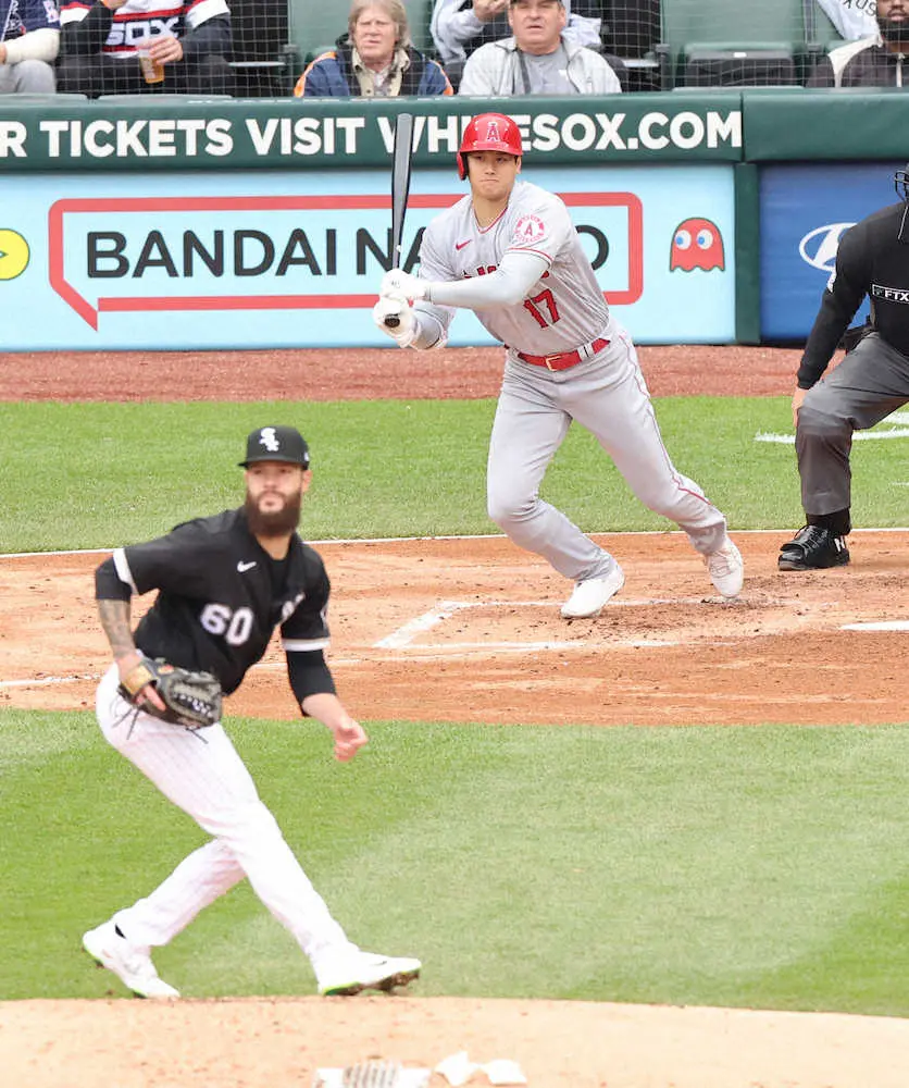 【画像・写真】大谷翔平　「右股関節の張り」で途中交代、3打数無安打1四球で2試合連続ノーヒット