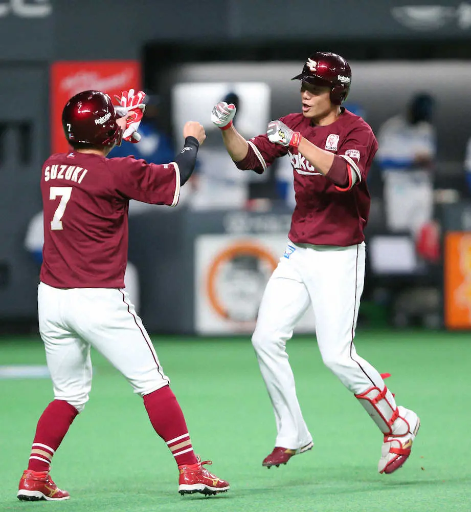 【画像・写真】楽天“カー君”びっくりV弾　マー君に向かって「タナカさーん！」