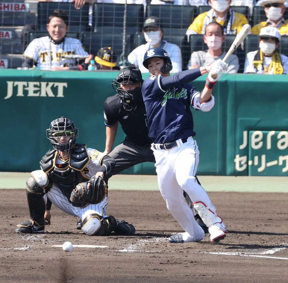 【画像・写真】ヤクルト今季初の5連勝呼んだ42歳石川　5回無失点の粘投で2勝目　甲子園4年ぶり白星飾る