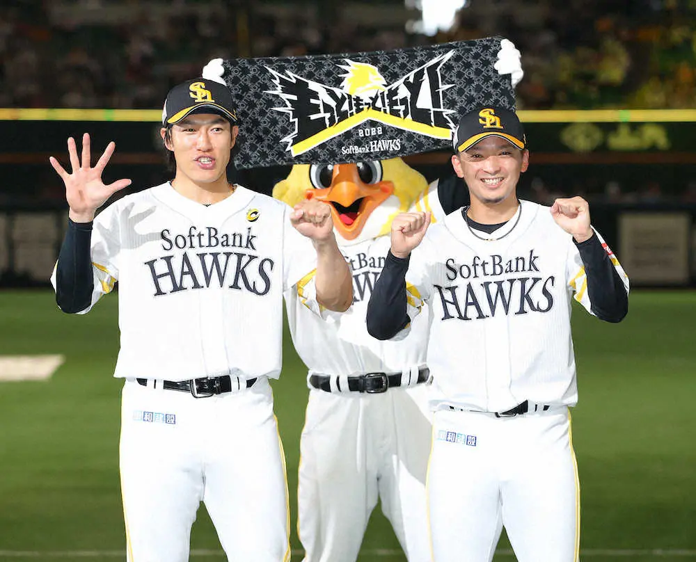 【画像・写真】ソフトバンク　パ最速の5000勝！決勝弾の柳田は試合中も腹筋　復帰後7戦3発、快挙の裏には地道な努力