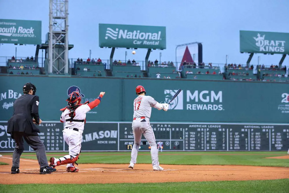 【画像・写真】大谷翔平　第4打席は四球、第1～3打席は三振、ニゴロ、左飛