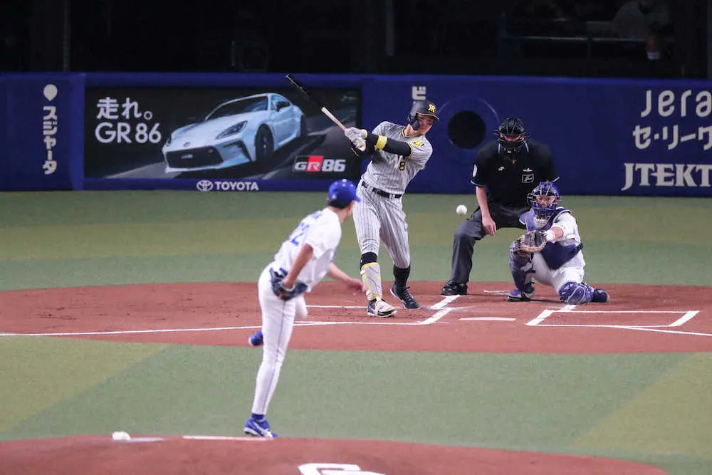 【画像・写真】阪神、序盤5回までパーフェクトに抑えられる　中日・大野雄に手も足も出ず