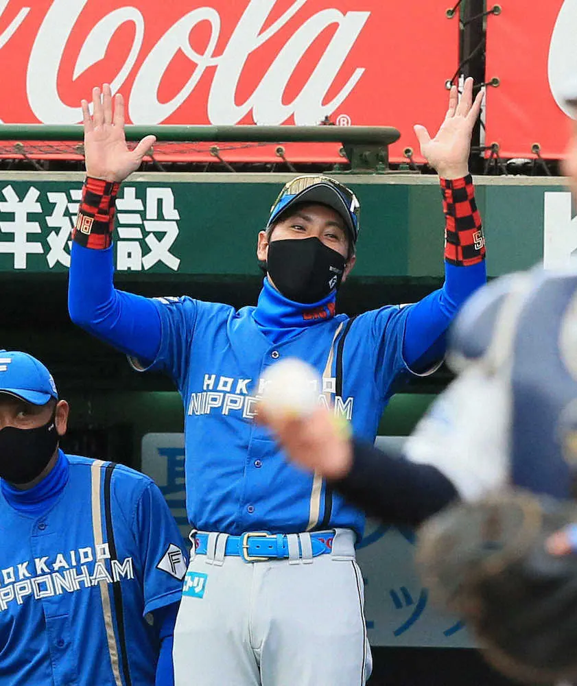 【画像・写真】【隠しマイク】西武・エンス　日本ハム・新庄監督の印象を聞かれ「メッツ、ジャイアンツ、ビッグボス！」