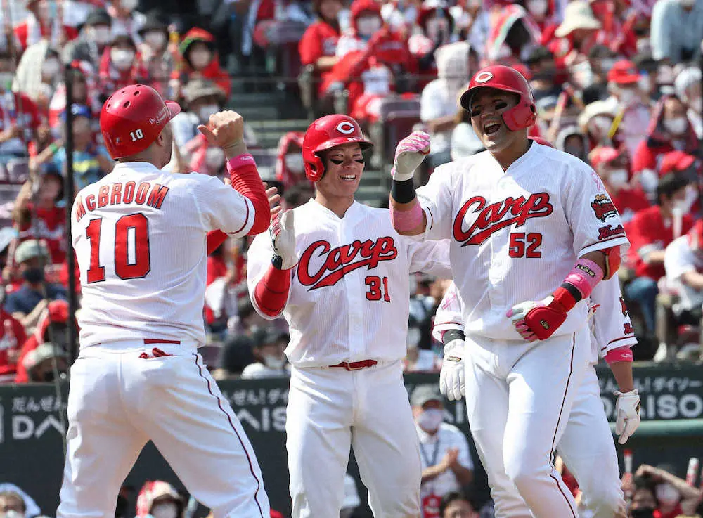 【画像・写真】広島・末包がプロ初満弾「DeNA戦の鬼」対戦打率4割越え　4回で早くも13得点　