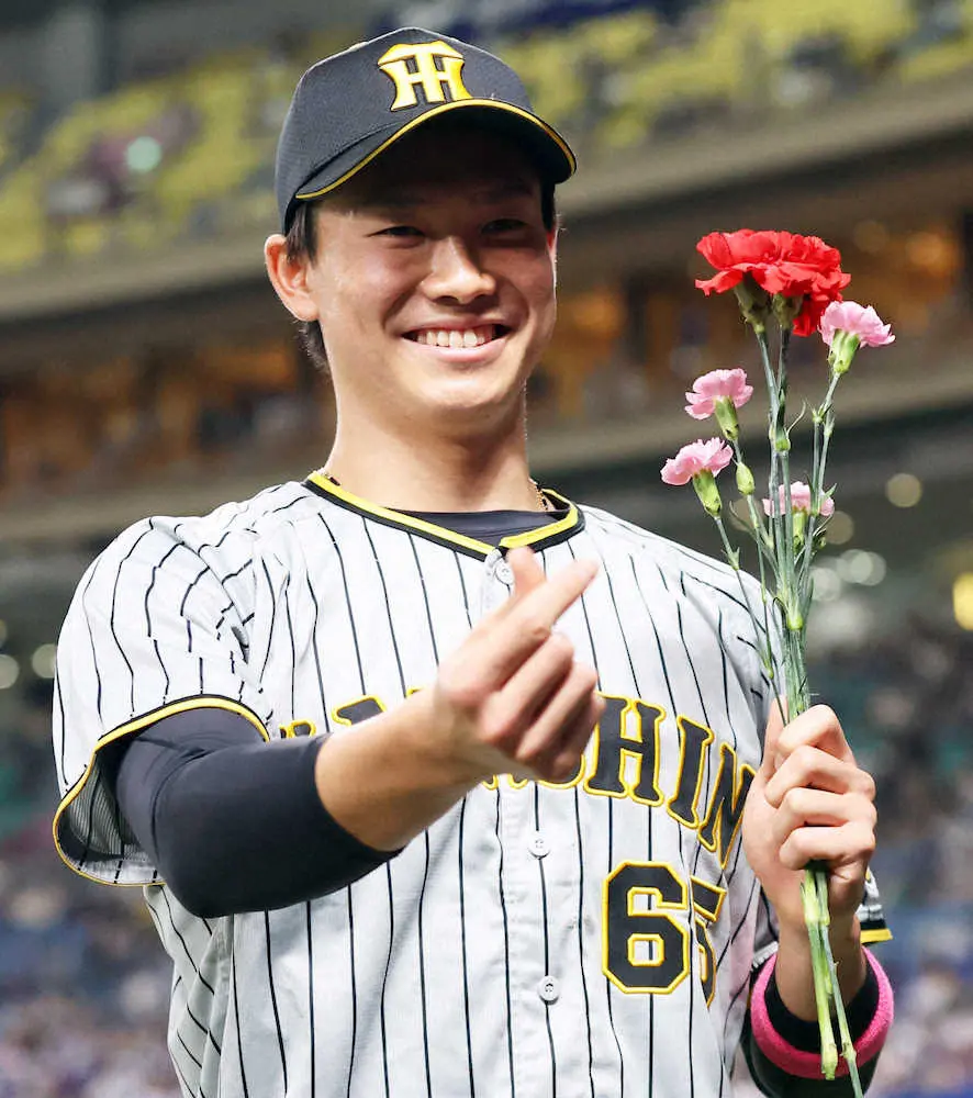 【画像・写真】母の日快投の阪神・湯浅「昨年までリハビリ組で投げてる姿見せられなかった」観戦の母に感謝と飛躍の誓い