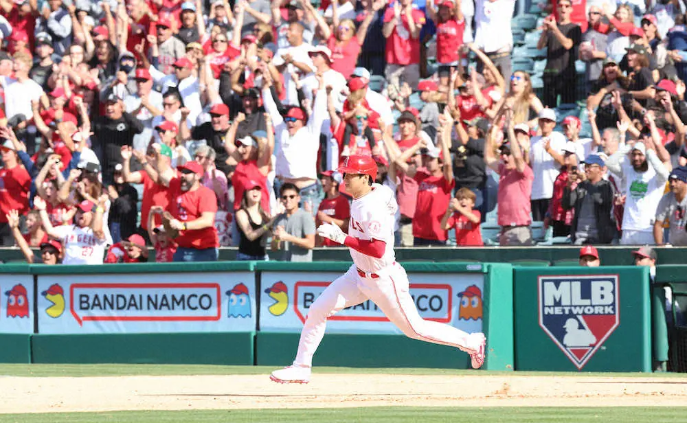【画像・写真】担当記者が明かすエンゼルス・大谷の走塁技術　故障再発予防“トラウト流”右肘上げてスライディング