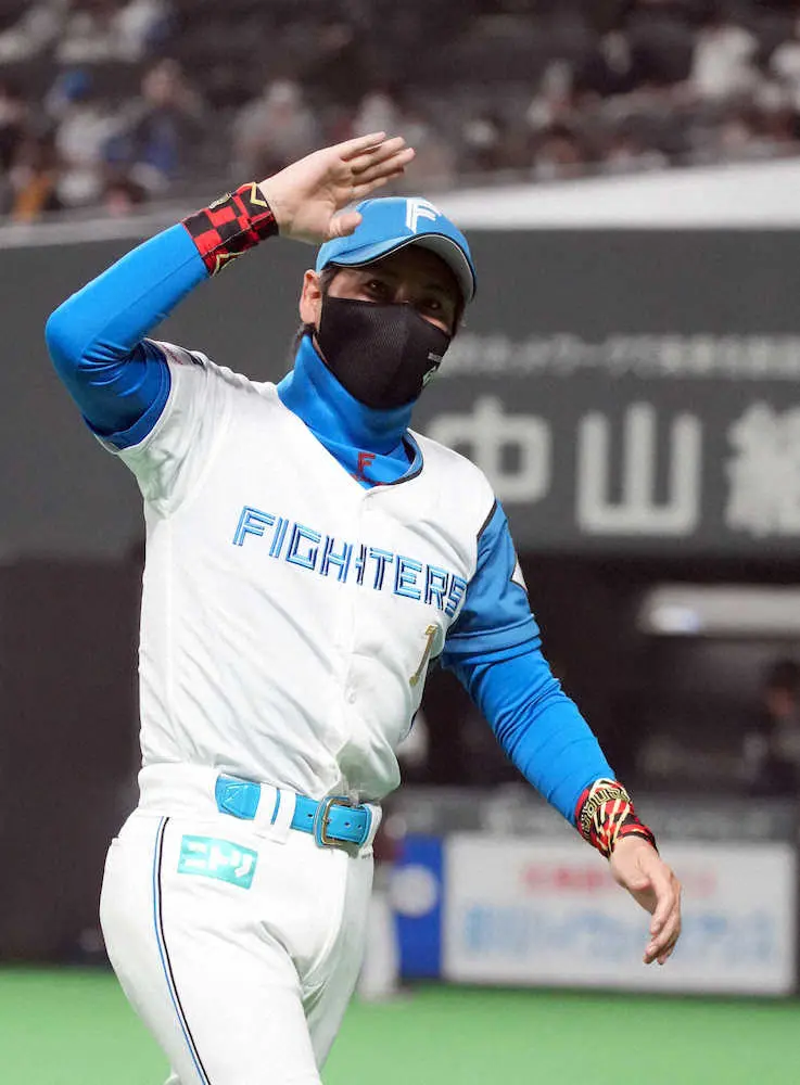 【画像・写真】日本ハム・新庄監督　快勝も打線へ連日の“喝”「ミスを減らしていかないと成長はないね」