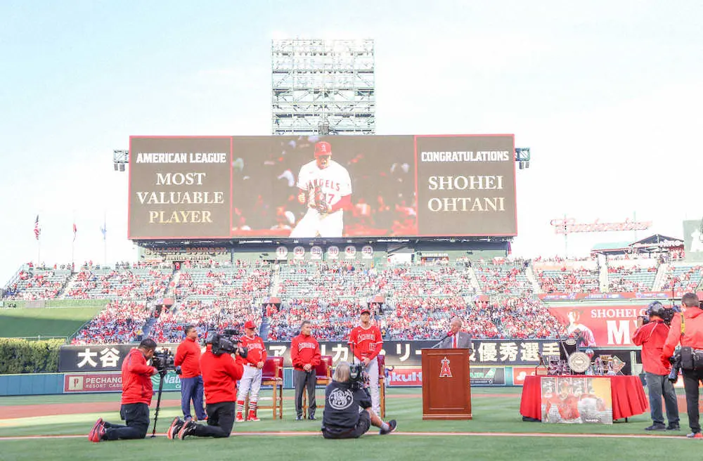 【画像・写真】エンゼルス・大谷に「MVP」コール　セレモニーの日にメモリアル100号お預けも12日6度目先発へ