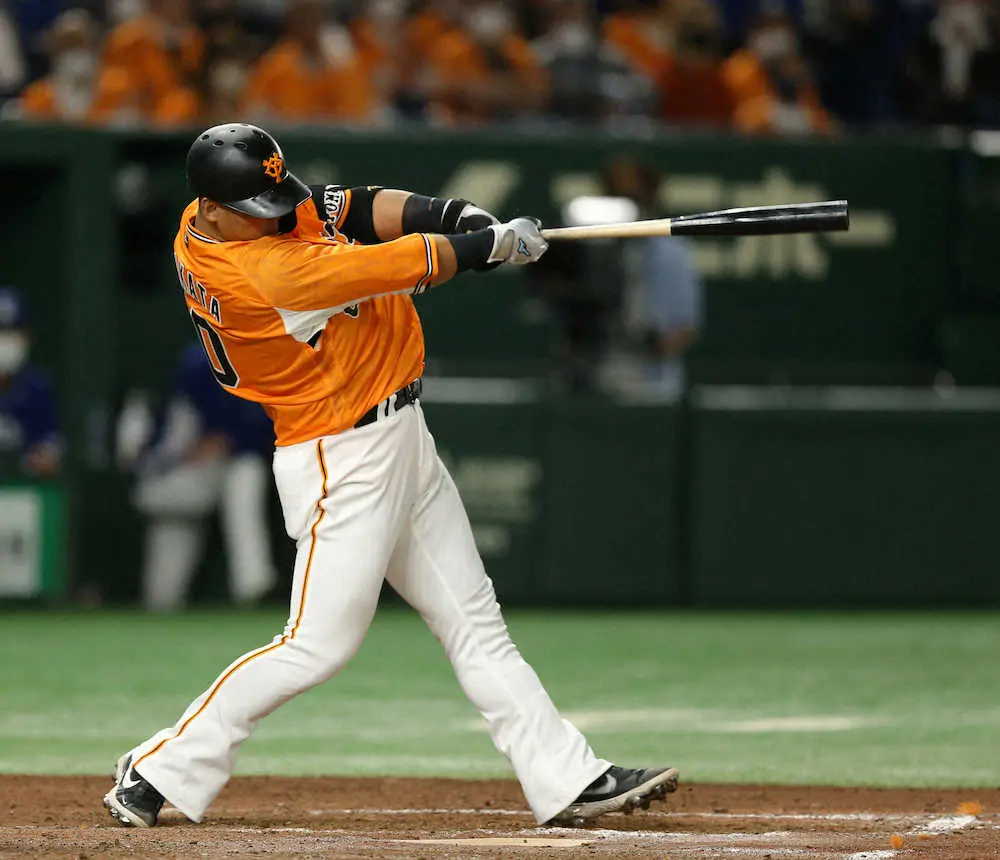 【画像・写真】巨人・中田翔　今日は忘れられない日に！プロ15年目で初犠打の後40日ぶり3号2ラン「勝利のため全力」