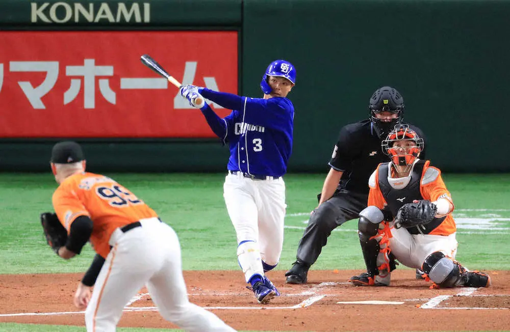 【画像・写真】中日・高橋周　待望の今季1号2ラン「甘い球をしっかり仕留めることができた」