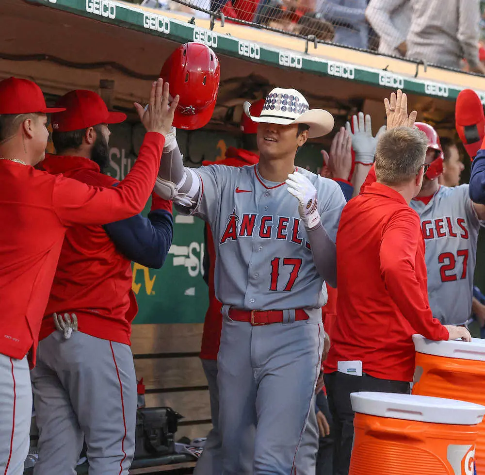 【画像・写真】大谷翔平　日本人最速メジャー通算100号で大勝に貢献　127メートル＆177キロ豪快弾