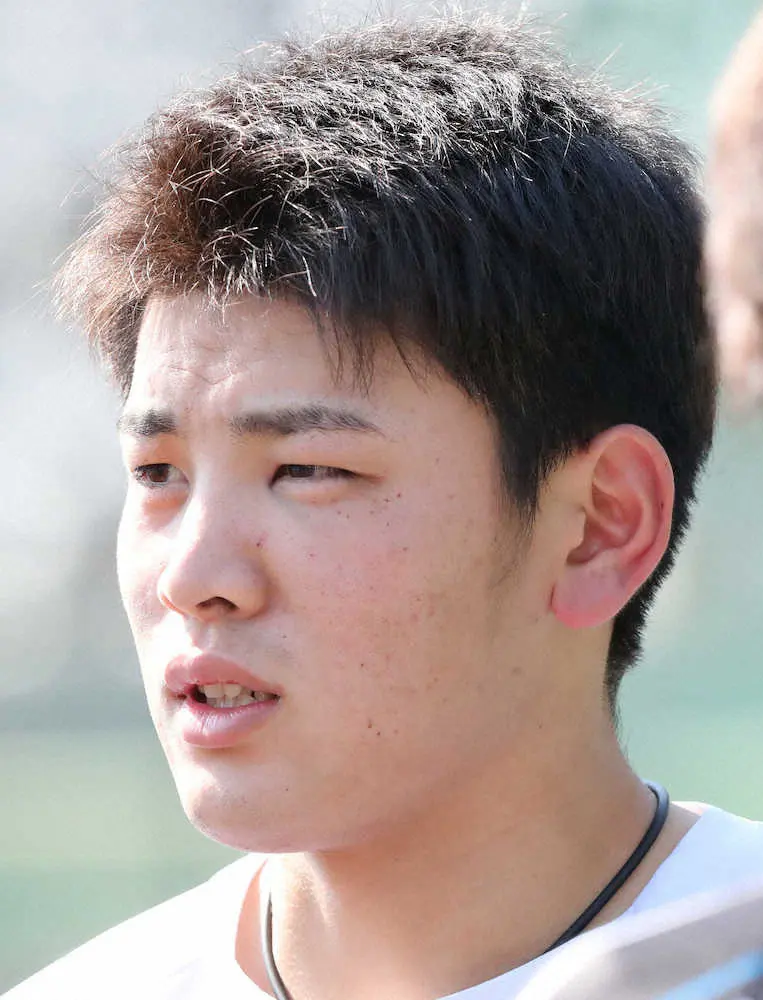 【画像・写真】日本ハム・野村　17日顔面死球で鼻骨骨折なんの!心は折れないド根性マルチ　打線爆発11得点けん引