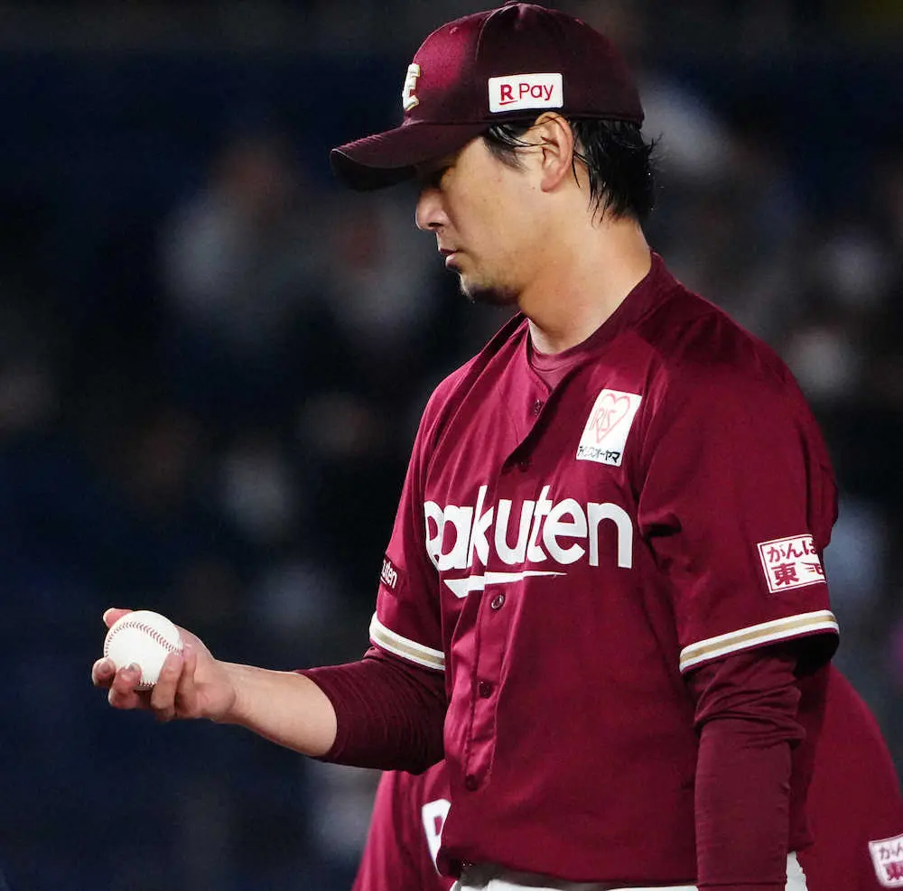 【画像・写真】楽天・涌井が骨折で長期離脱へ　18日のロッテ戦で打球が右手中指に当たって負傷降板